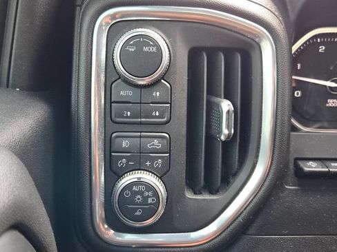 Used 2020 GMC Sierra 3500 Denali w/ Denali Ultimate Package AWD/4WD image 19