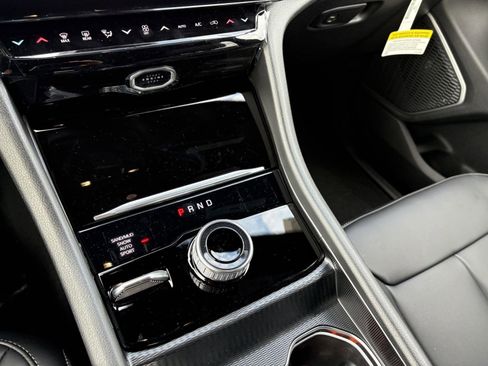 New 2026 Jeep Grand Cherokee L Limited AWD/4WD image 16