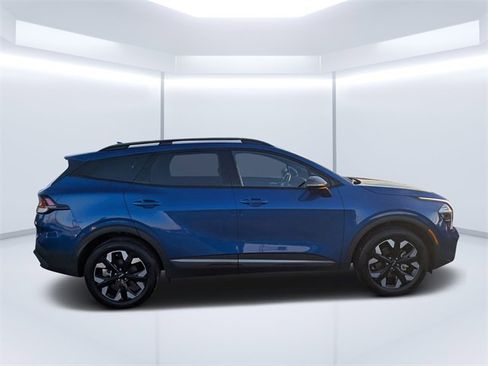 Used 2023 Kia Sportage X-Line image 2