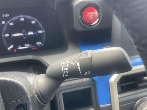 Used 2024 Toyota Tacoma TRD Off-Road AWD/4WD image 24