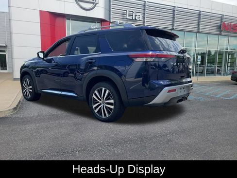 Certified 2022 Nissan Pathfinder Platinum AWD/4WD image 13