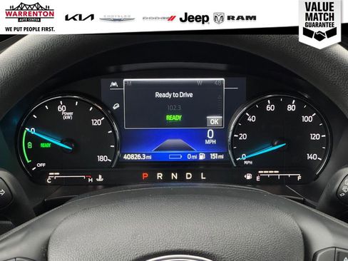 Used 2022 Ford Escape SE image 23