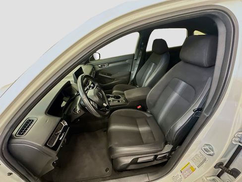 Used 2024 Honda Civic Sport image 13