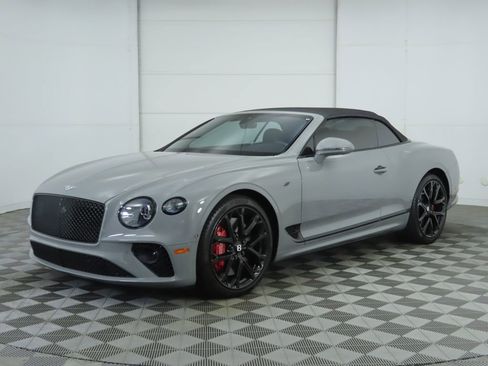 Used 2024 Bentley Continental GT S image 9