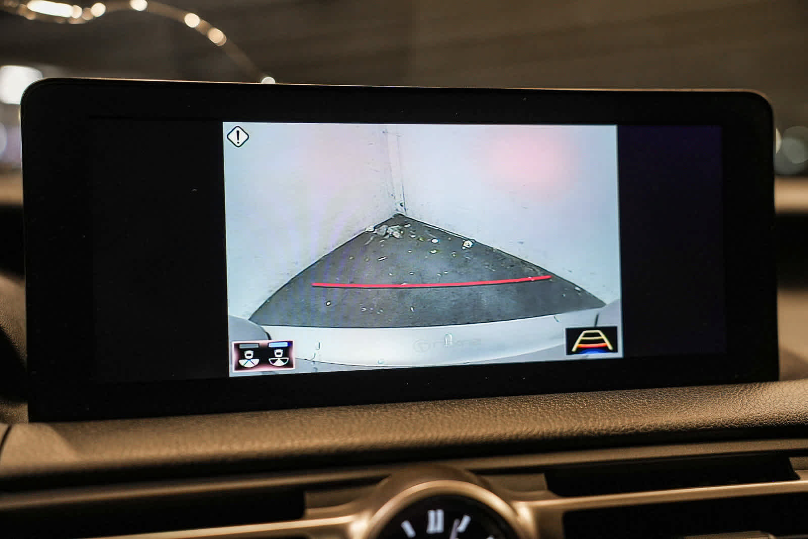 Used 2022 Lexus IS 300 w/ Premium Package RWD image 21
