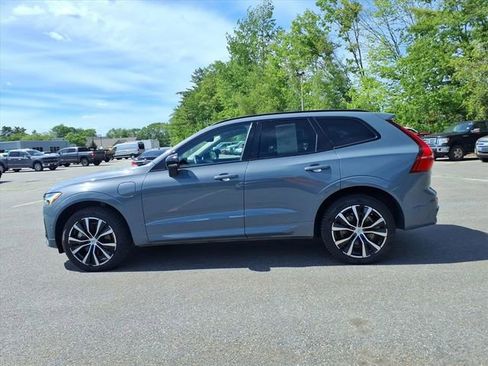 Used 2023 Volvo XC60 T8 Ultimate AWD/4WD image 8