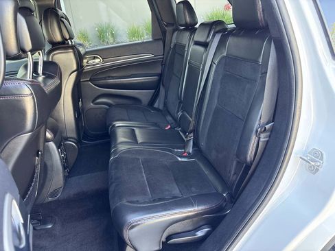 Used 2017 Jeep Grand Cherokee Trailhawk w/ Trailhawk Luxury Group image 15