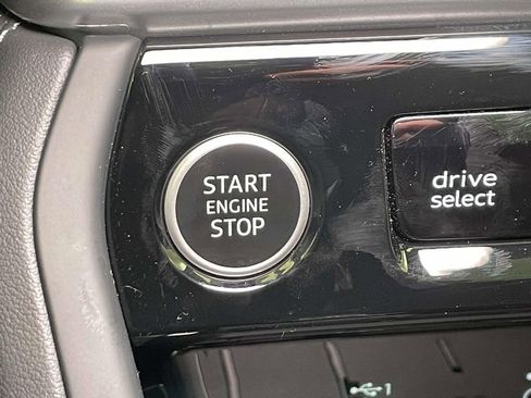 New 2025 Audi Q5 Premium Plus image 42