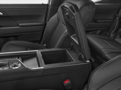 New 2026 Lexus GX 550 image 10