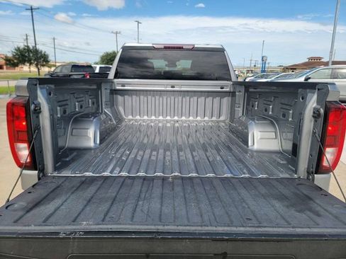 Used 2023 GMC Sierra 1500 Pro AWD/4WD image 28