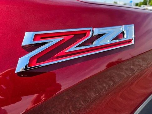 Used 2023 Chevrolet Silverado 1500 RST AWD/4WD image 9