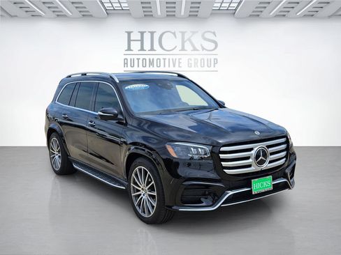 Certified 2026 Mercedes-Benz GLS 580 4MATIC image 3