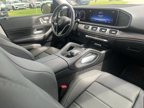 Used 2024 Mercedes-Benz GLE 450 4MATIC image 18