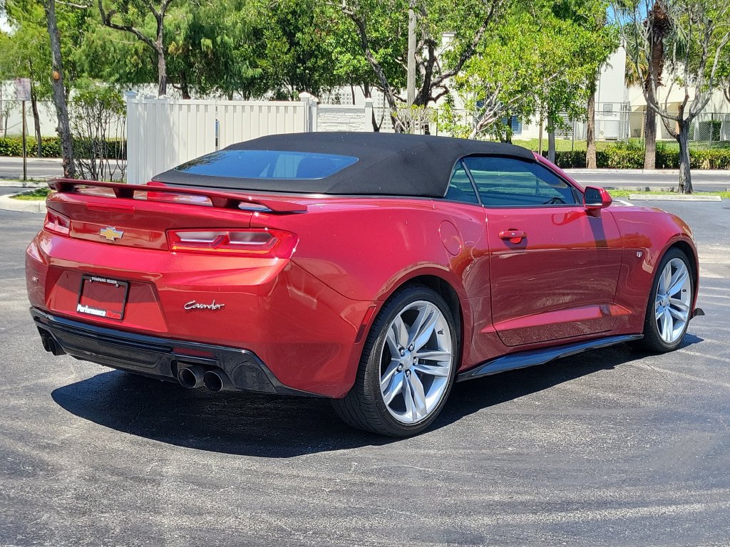 Used 2017 Chevrolet Camaro SS RWD image 6