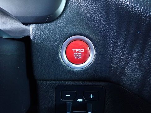 Used 2024 Toyota Tundra Limited w/ TRD Off-Road Package AWD/4WD image 23