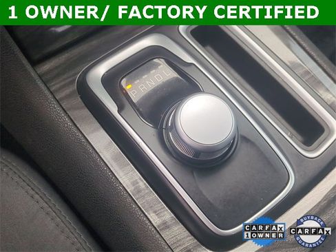 Used 2021 Chrysler 300 Touring w/ Sport Appearance Package image 38