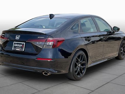 Used 2025 Honda Civic Sport image 12