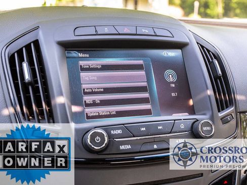 Used 2015 Buick Regal Premium w/ Experience Buick Package FWD image 38
