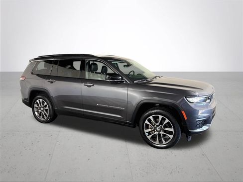 Used 2022 Jeep Grand Cherokee L Limited w/ Luxury Tech Group II AWD/4WD image 4