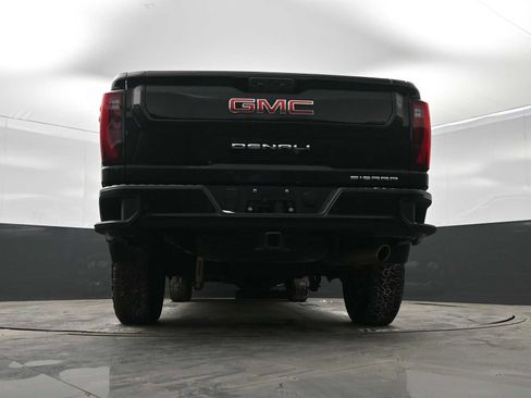 Used 2025 GMC Sierra 2500 Denali image 38
