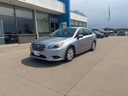 Used 2015 Subaru Legacy 2.5i Premium AWD/4WD image 1
