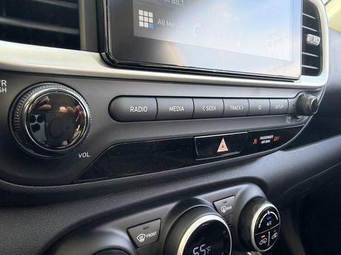 New 2026 Hyundai Venue SEL image 36