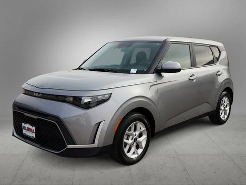 Used 2024 Kia Soul LX w/ Option Group 015 image 1