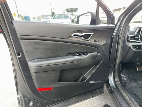 Used 2023 Kia Sportage X-Pro image 11