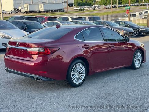 Used 2017 Lexus ES 350 w/ Premium Package FWD image 6