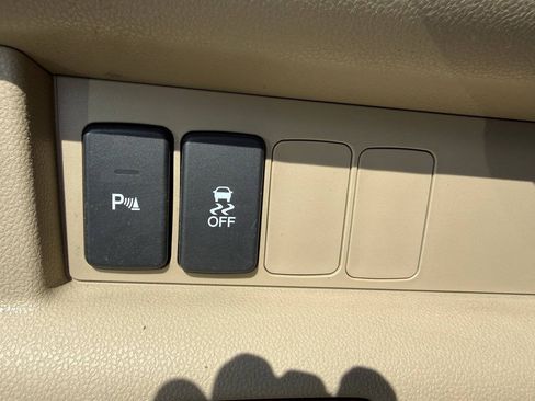 Used 2013 Honda Pilot Touring image 26