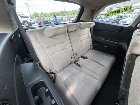 Used 2016 Honda Pilot LX image 13
