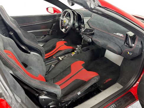 Certified 2015 Ferrari 458 Speciale A RWD image 21