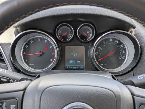 Used 2016 Buick Encore FWD image 23