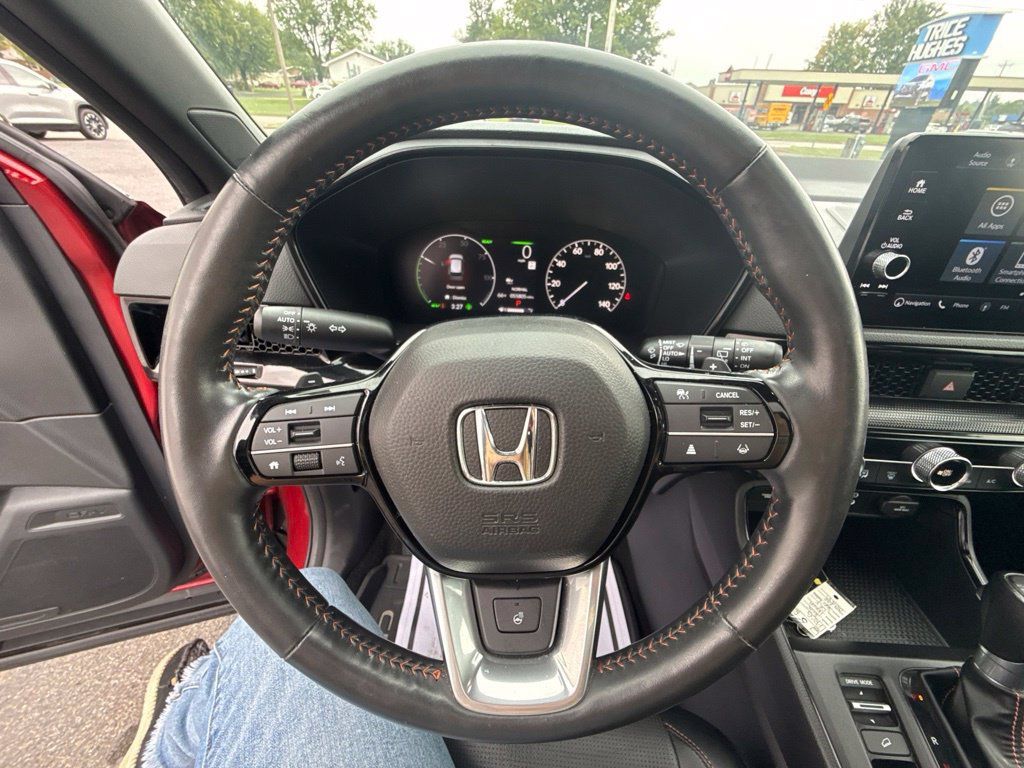 Used 2025 Honda CR-V Sport Touring image 21