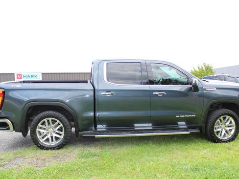 Used 2021 GMC Sierra 1500 SLT AWD/4WD image 9