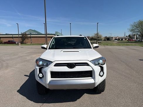 Certified 2020 Toyota 4Runner TRD Off-Road Premium w/ Moonroof Package image 10