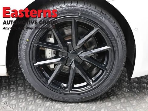 Used 2018 Tesla Model 3 Long Range image 25