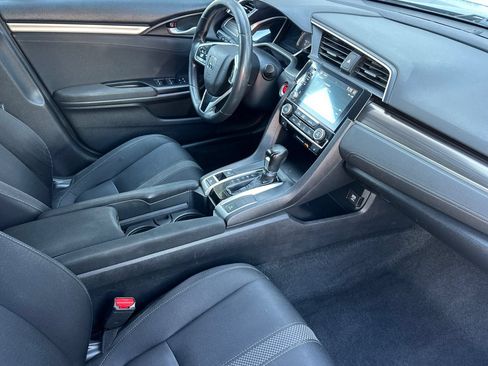 Used 2019 Honda Civic EX image 19