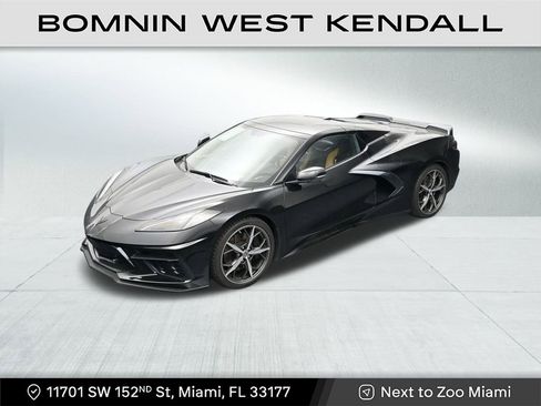 Used 2021 Chevrolet Corvette Stingray Premium Conv w/ Z51 Performance Package image 18