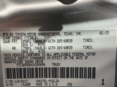 Used 2025 Toyota Tundra Limited w/ TRD Off-Road Package image 11