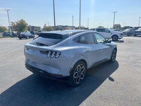 Certified 2024 Ford Mustang Mach-E GT image 8