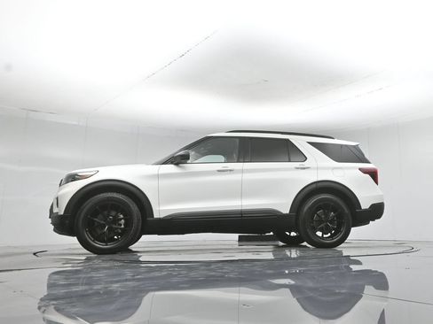 Used 2022 Ford Explorer Timberline AWD/4WD image 56