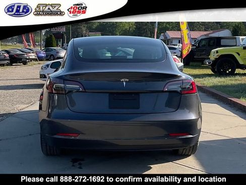 Used 2023 Tesla Model 3 Standard Range RWD image 6