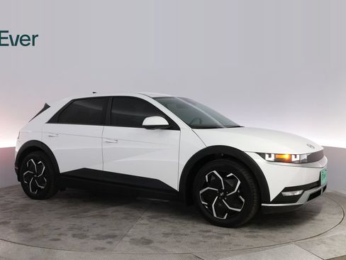 Used 2024 Hyundai Ioniq 5 SEL RWD image 14