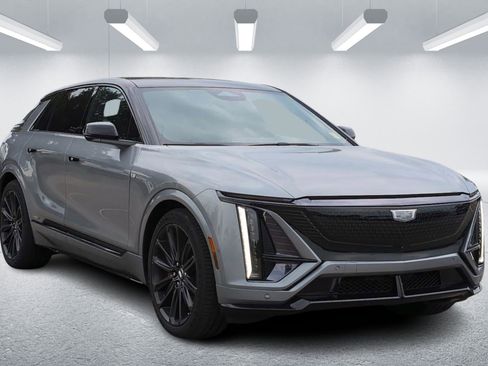 New 2026 Cadillac Lyriq V w/ LPO, Floor Liner Package image 7