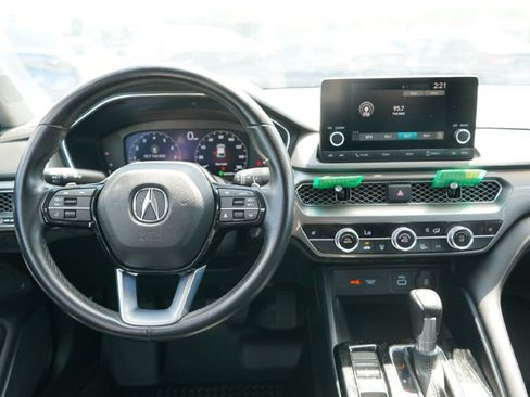 Used 2025 Acura Integra FWD image 8