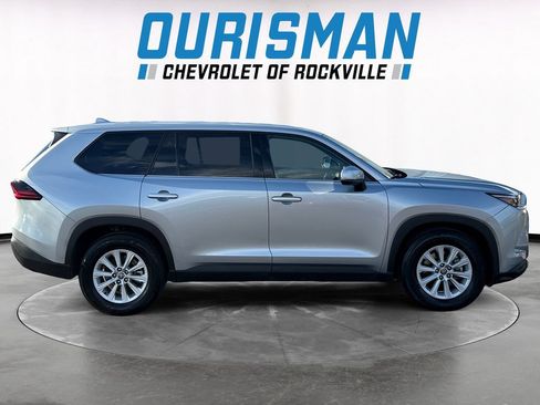 Used 2025 Toyota Grand Highlander AWD image 7