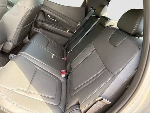 New 2026 Hyundai Santa Cruz SEL FWD image 13