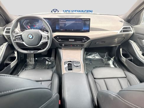 Used 2025 BMW 330i xDrive Sedan AWD/4WD image 22