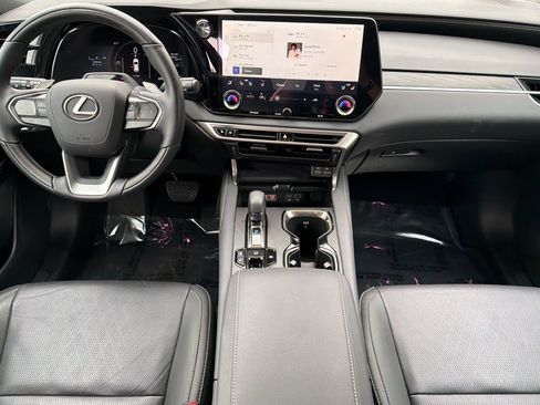 Certified 2025 Lexus RX 350 w/ Convenience Package AWD/4WD image 17